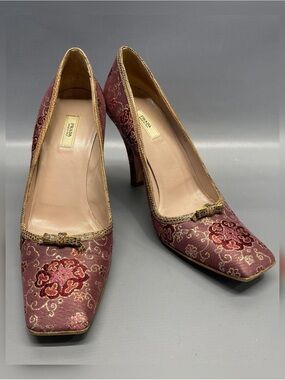 Rare Prada Pink Floral Brocade High Heels 2000’s